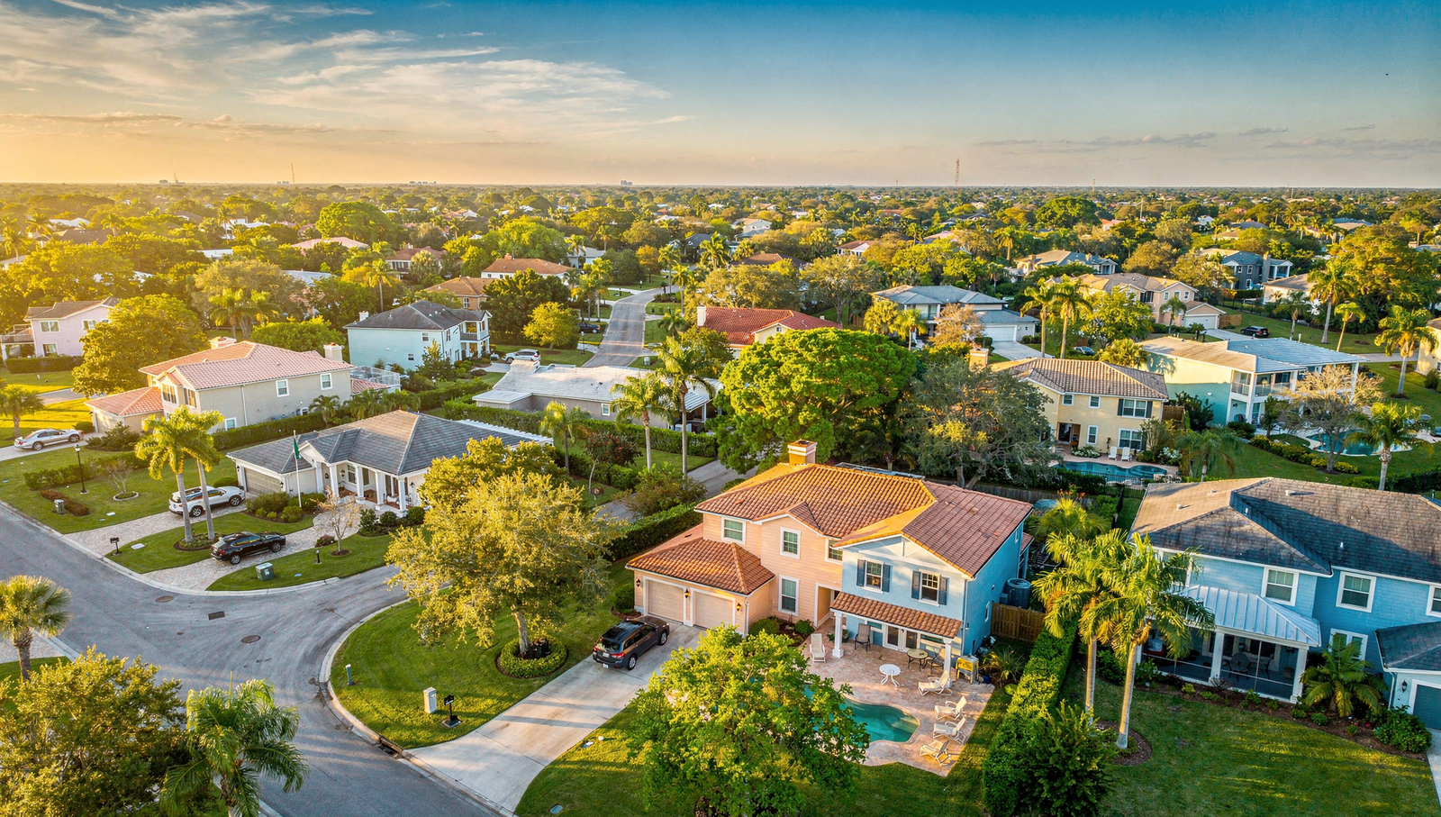 Clearwater foreclosure home exterior showing renovation potential